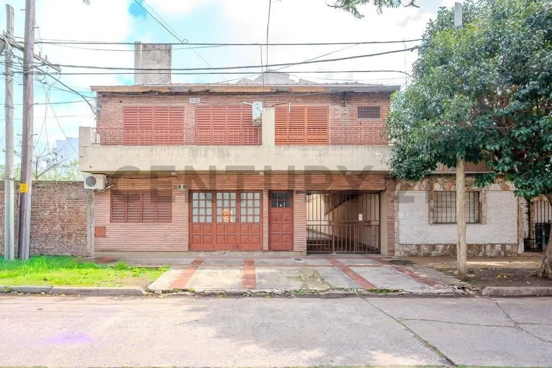 VENTA PH 2 AMB. CON PATIO VILLA BOSCH - PERMUTA 5
