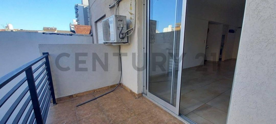 VENTA DEPTO 2 AMB CON AMENITIES - CASEROS- PERMUTA