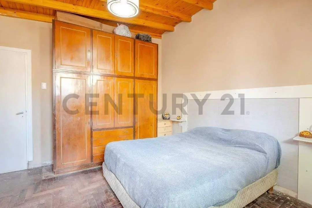 VENTA PH 5 AMB COCH Y PATIO V. SARMIENTO - PERMUTA 4