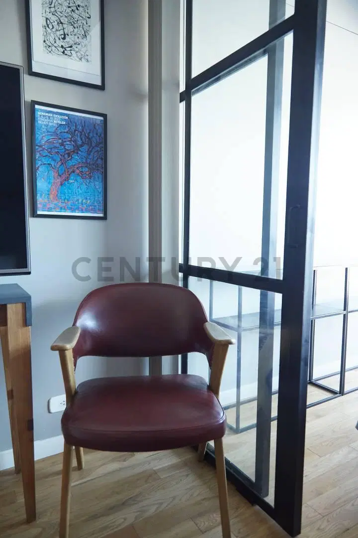 Alquiler 2 Amb. Amueblado - Piso Alto con Vista a Pileta – Servicios Incluidos en el precio 2