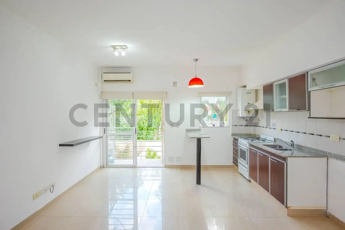 Se Vende 2 ambientes luminoso con balcón 3