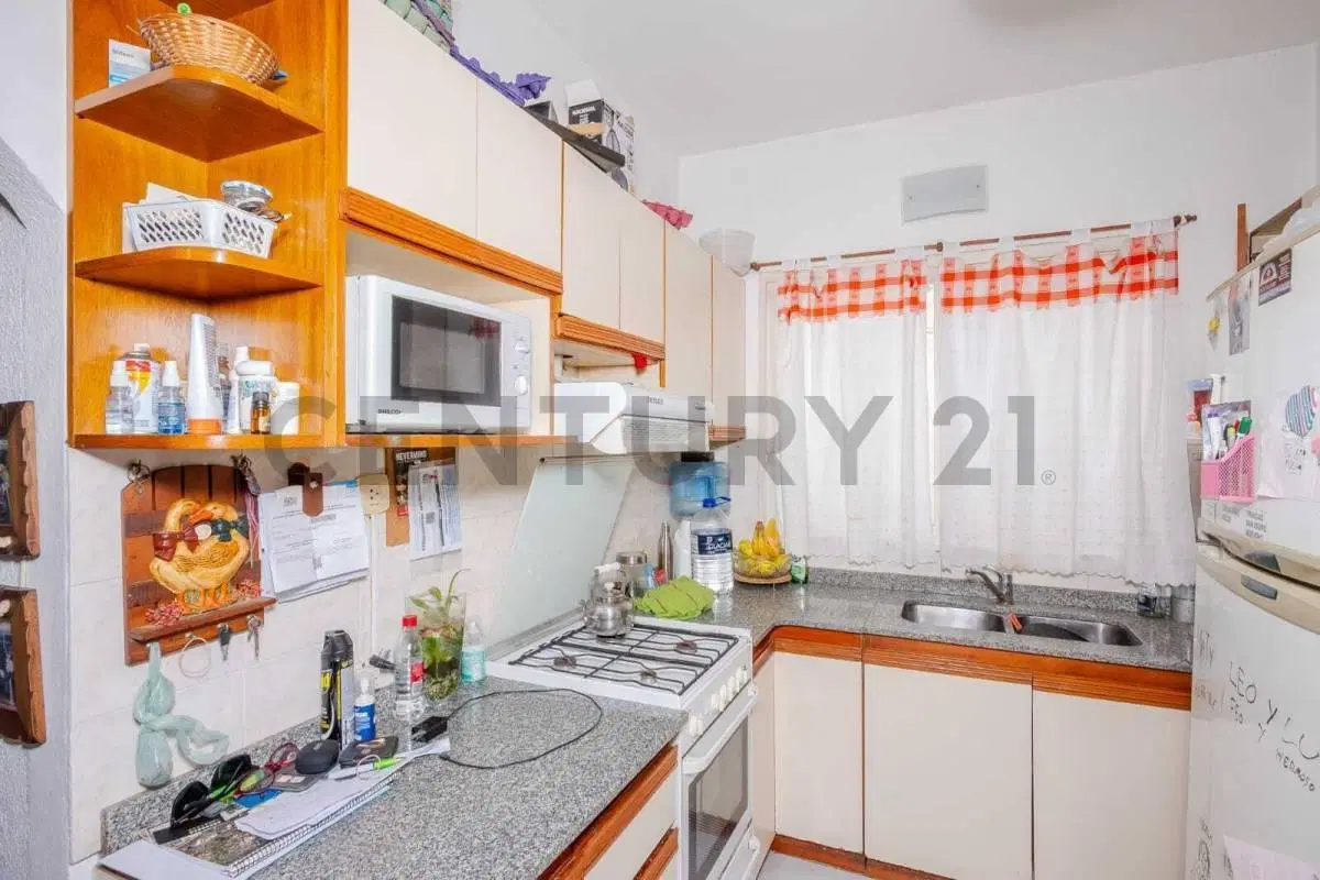 Oportunidad en Villa Bosch - Casa 5 ambientes con hermoso parque - PERMUTA 5