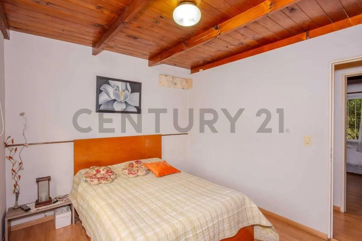 Oportunidad en Villa Bosch - Casa 5 ambientes con hermoso parque - PERMUTA 3