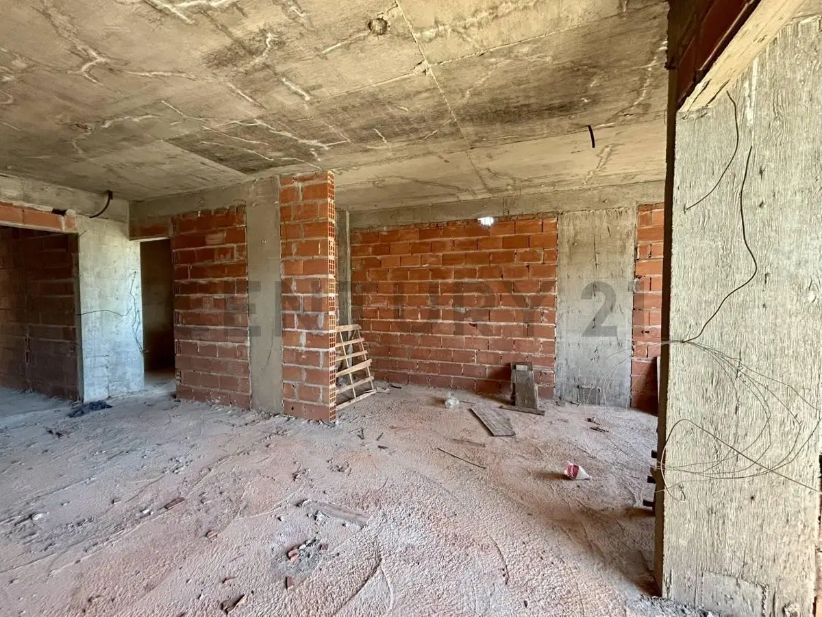 VENTA DEPTO 2 AMB CASEROS POZO - PERMUTA- FINANCIA ANTICIPOS BAJOS 3
