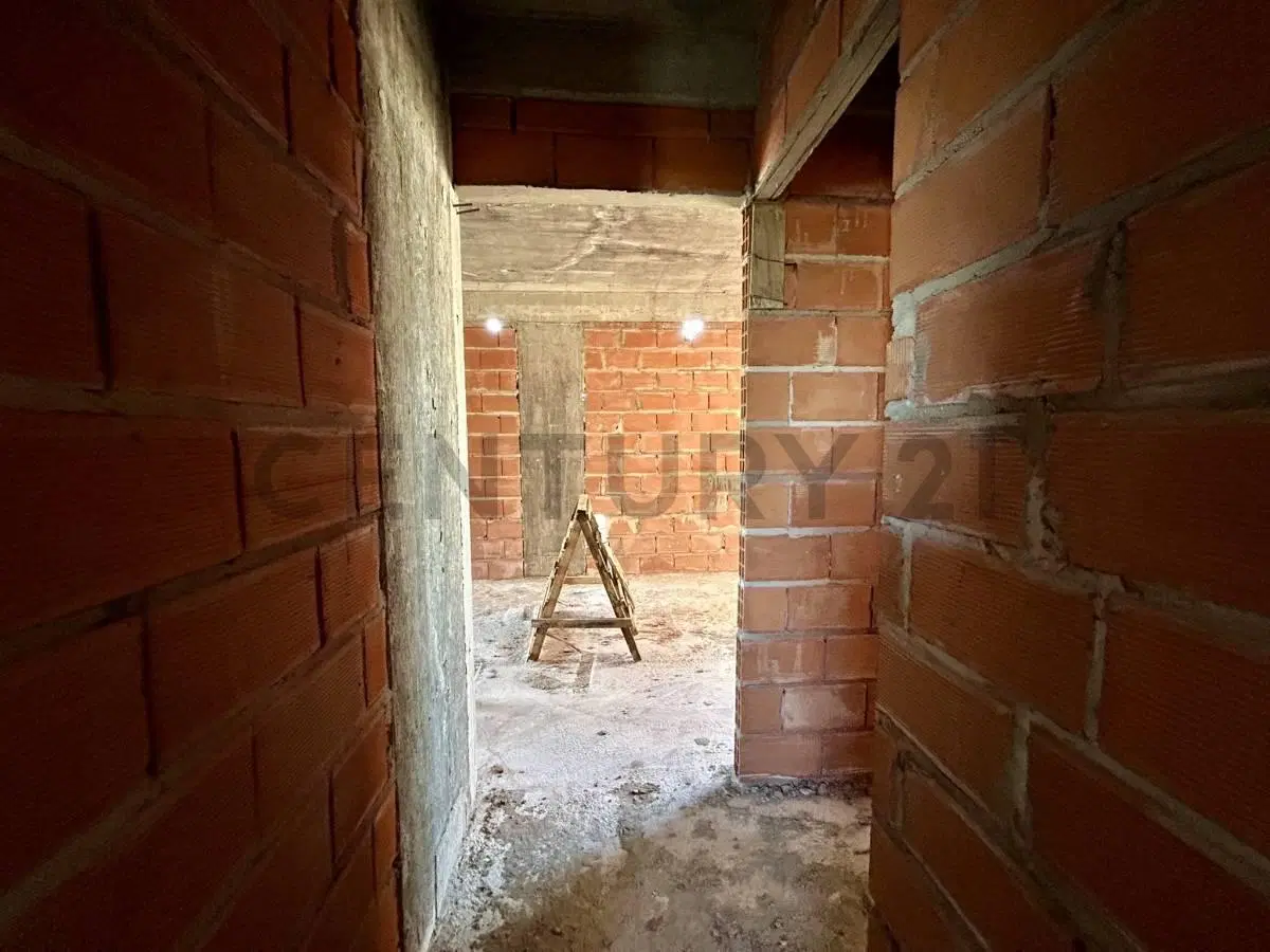 VENTA DEPTO 2 AMB CASEROS POZO - PERMUTA- FINANCIA ANTICIPOS BAJOS 5