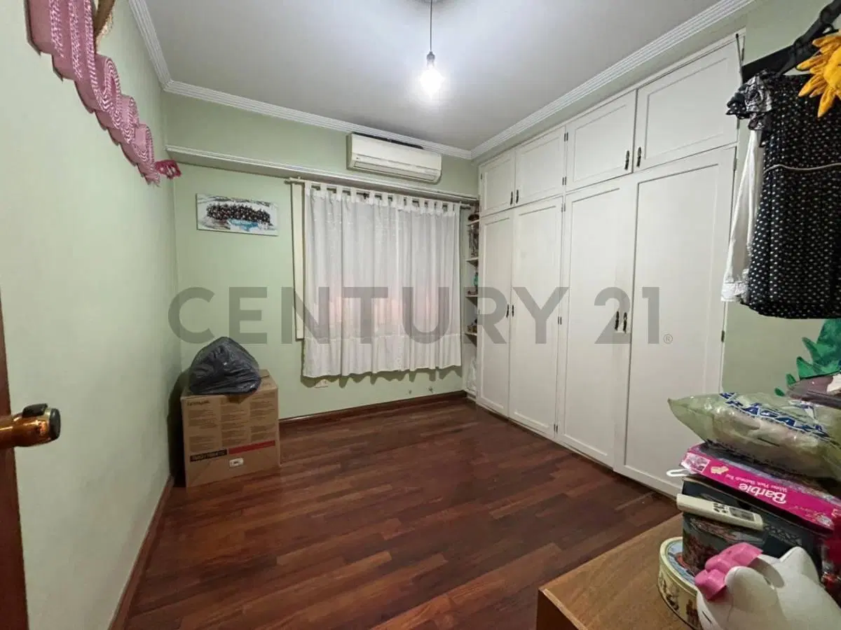 Venta  permuta Casa 4 Ambientes - San Justo - APTO CREDITO 2