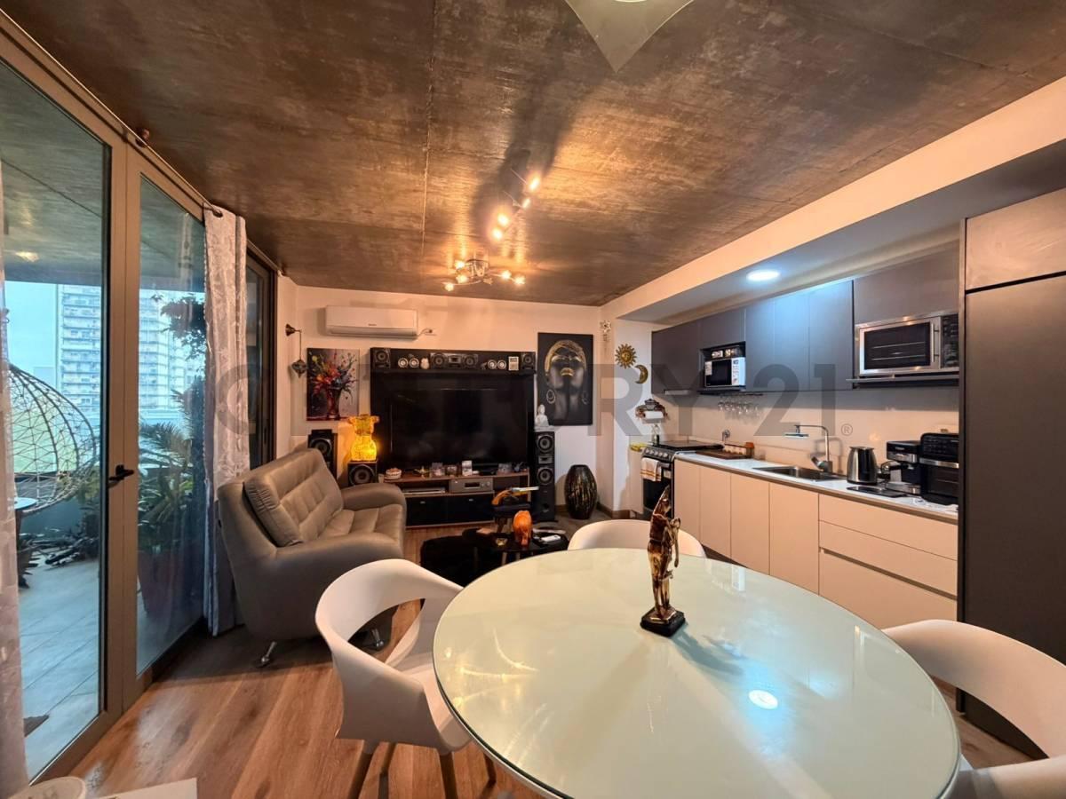 VENTA ESPECTACULAR DEPTO NUEVO 2 AMB. COCHERA, SUM, BALCON ATERRAZAD0. ACEPTA PERMUTA
