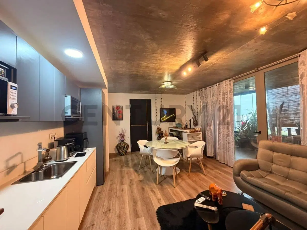 VENTA ESPECTACULAR DEPTO NUEVO 2 AMB. COCHERA, SUM, BALCON ATERRAZAD0. ACEPTA PERMUTA 4