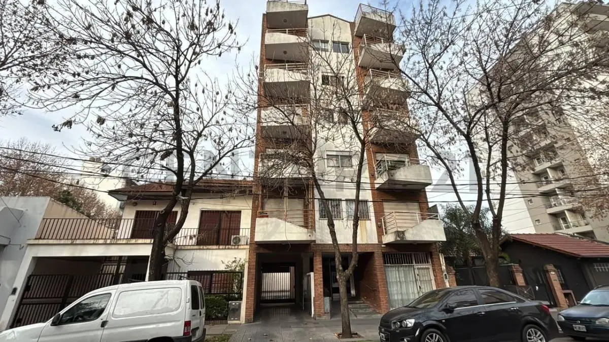 DEPARTAMENTO 2 AMBIENTES EN VENTA - CASEROS CENTRO, BUENOS AIRES - ACEPTA PERMUTA 3