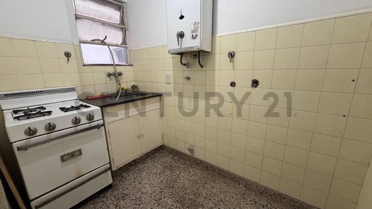 Foto de Venta 2 ambientes apto profesional en Palermo | Piso alto | Godoy Cruz, imagen 2