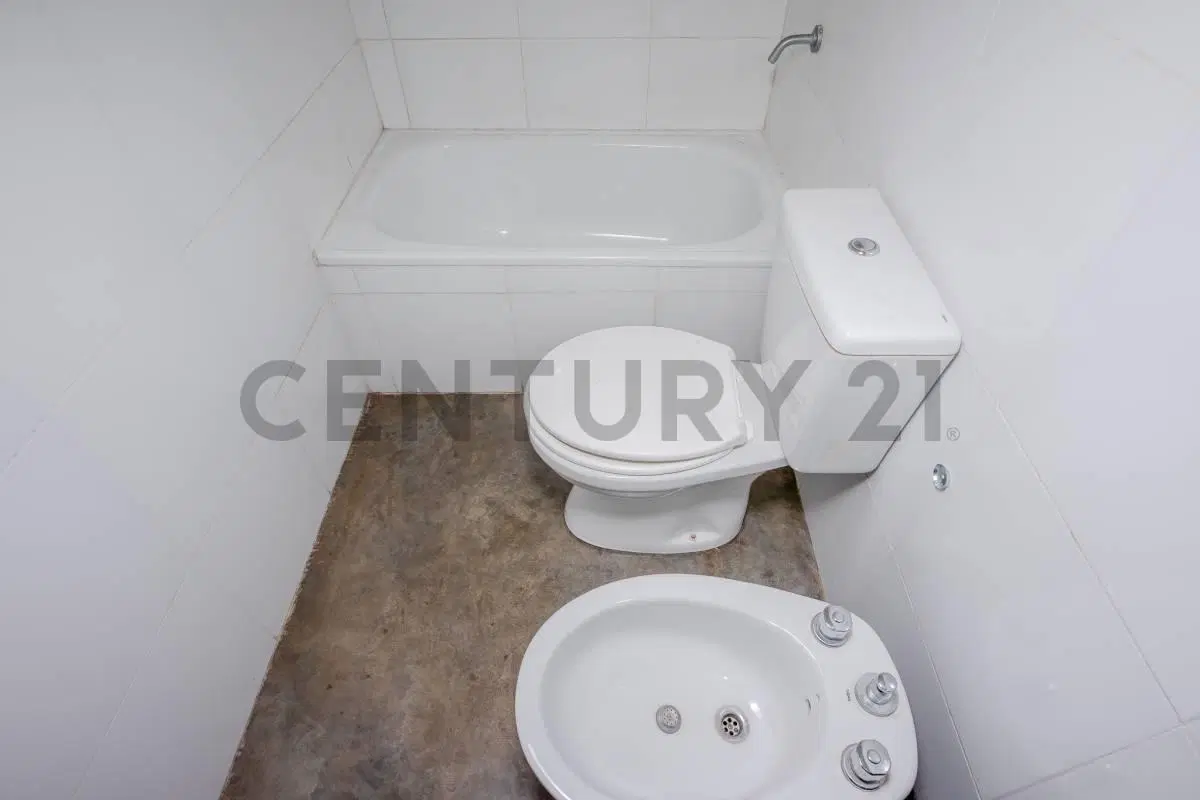 VENTA DEPTO 3 AMBIENTES, VISTA ABIERTA EN VILLA BALLESTER. APTO CRÉDITO. EVALUA PERMUTA 2