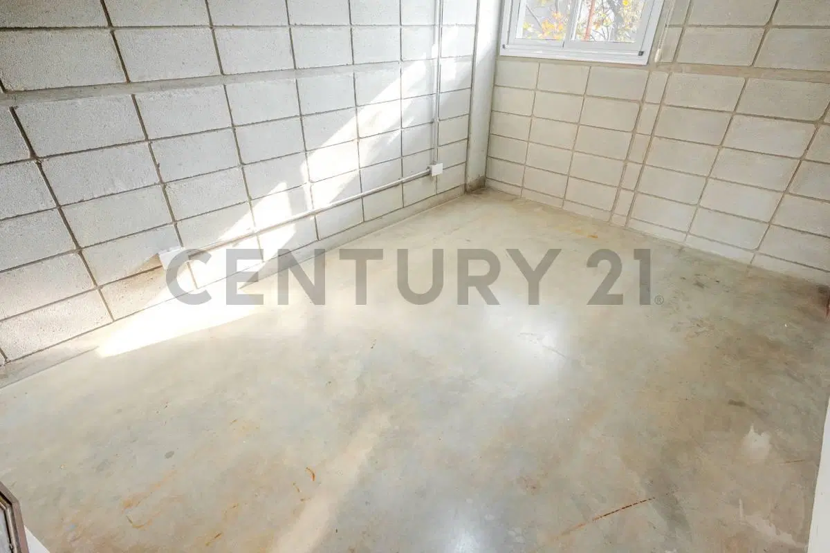 VENTA DEPTO 3 AMBIENTES, VISTA ABIERTA EN VILLA BALLESTER. APTO CRÉDITO. EVALUA PERMUTA 4