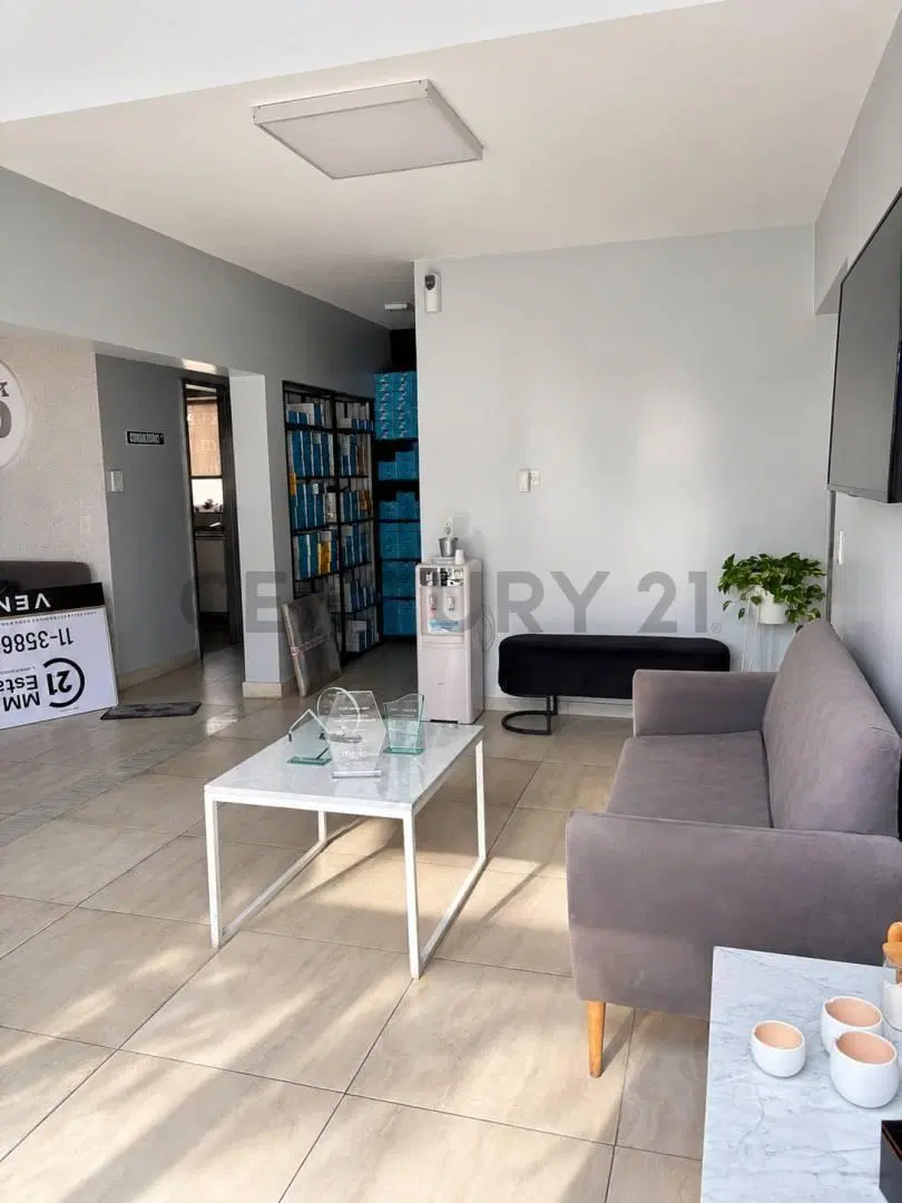 Excelente 3 Ambientes a Nuevo con Amplio Balcón Aterrazado 2