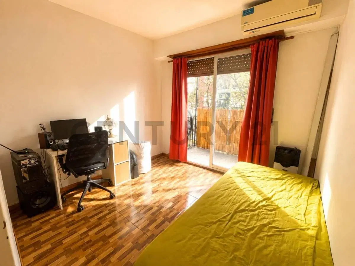 VENTA OPORTUNIDAD DPTO 3 AMBIENTES CON BALCÓN  – BALVANERA - PERMUTA 4