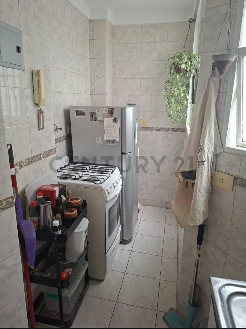 Excelente departamento 2 amb con balcón al frente en Caballito - EVALUA PERMUTA 4