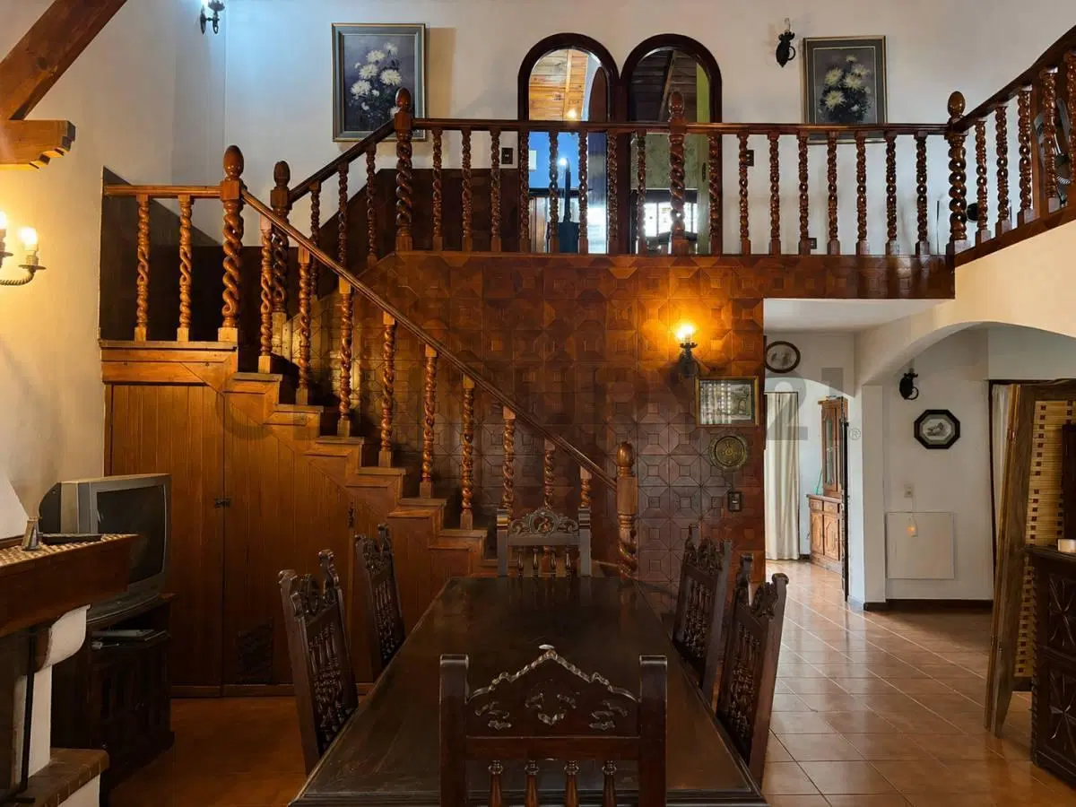 Increíble casa en Castelar Norte 3