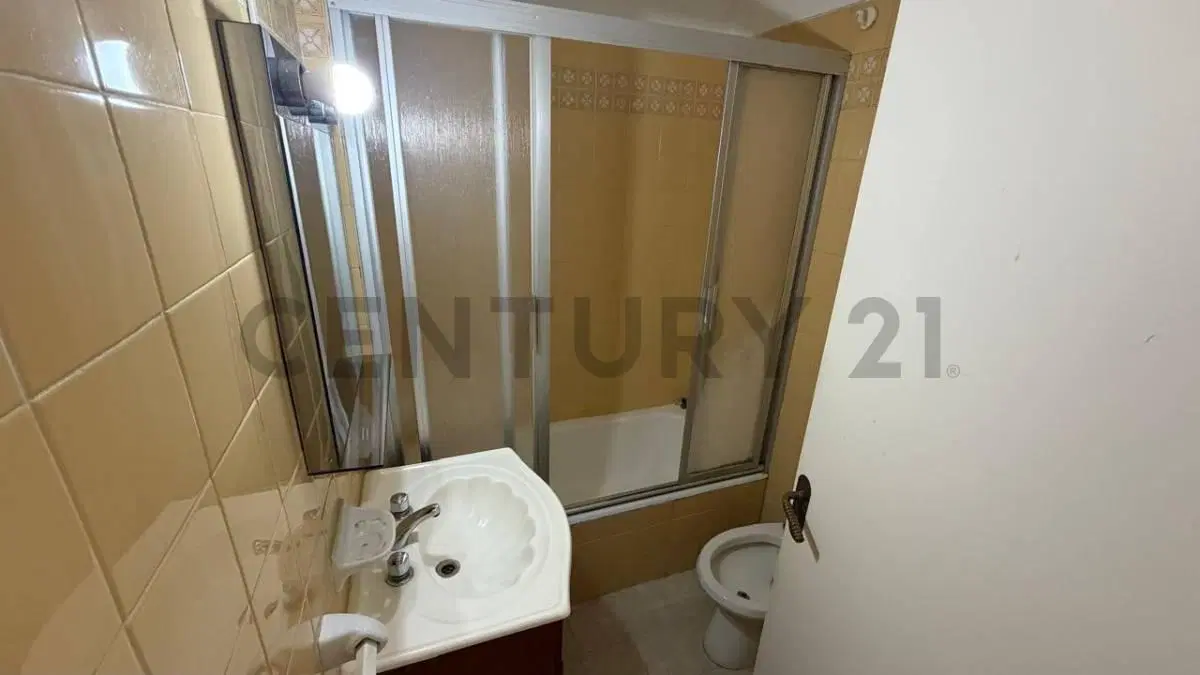 Alquiler Olivos 2 Ambientes con Cochera Fija Cubierta – Av. del Libertador 4