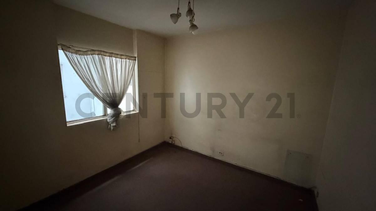 Foto de 3 Ambientes a Reciclar en Retiro | 49 m² | Gran Potencial de, imagen 3