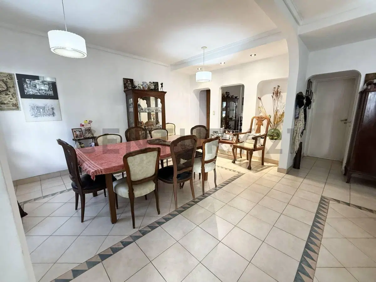 VENTA | PH AMPLIO AL FRENTE | Moron sur | Evalua permuta 8