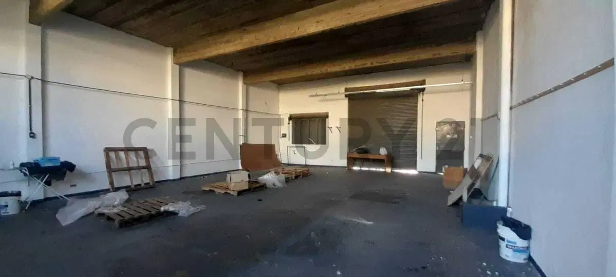 ¡OPORTUNIDAD EN SANTOS LUGARES! • GALPÓN CON EXCELENTE POTENCIAL INMOBILIARIO - EVALUA PERMUTA 4