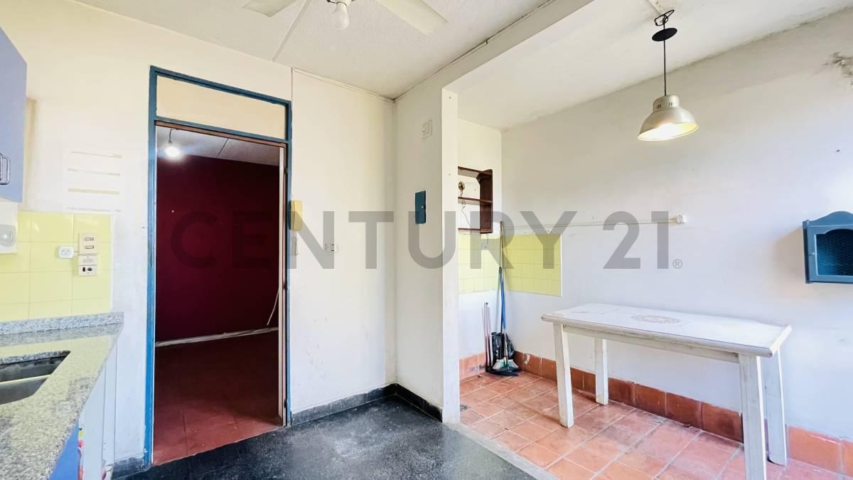 Foto de Departamento de 4 ambientes en venta en Nueva Pompeya con balcón, imagen 5