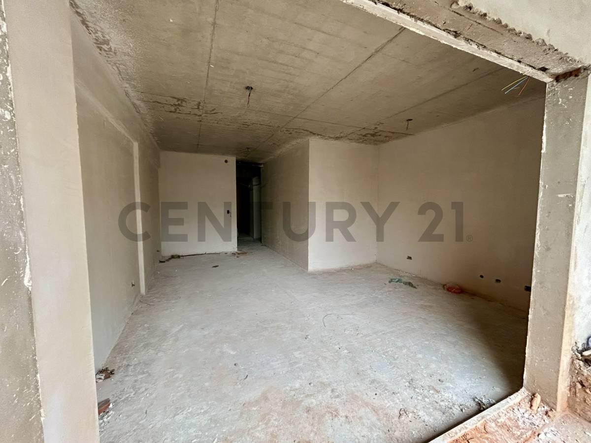 Foto de VENTA PERMUTA DPTO 2 AMB CON PATIO Y BALCON DEVOTO, imagen 1