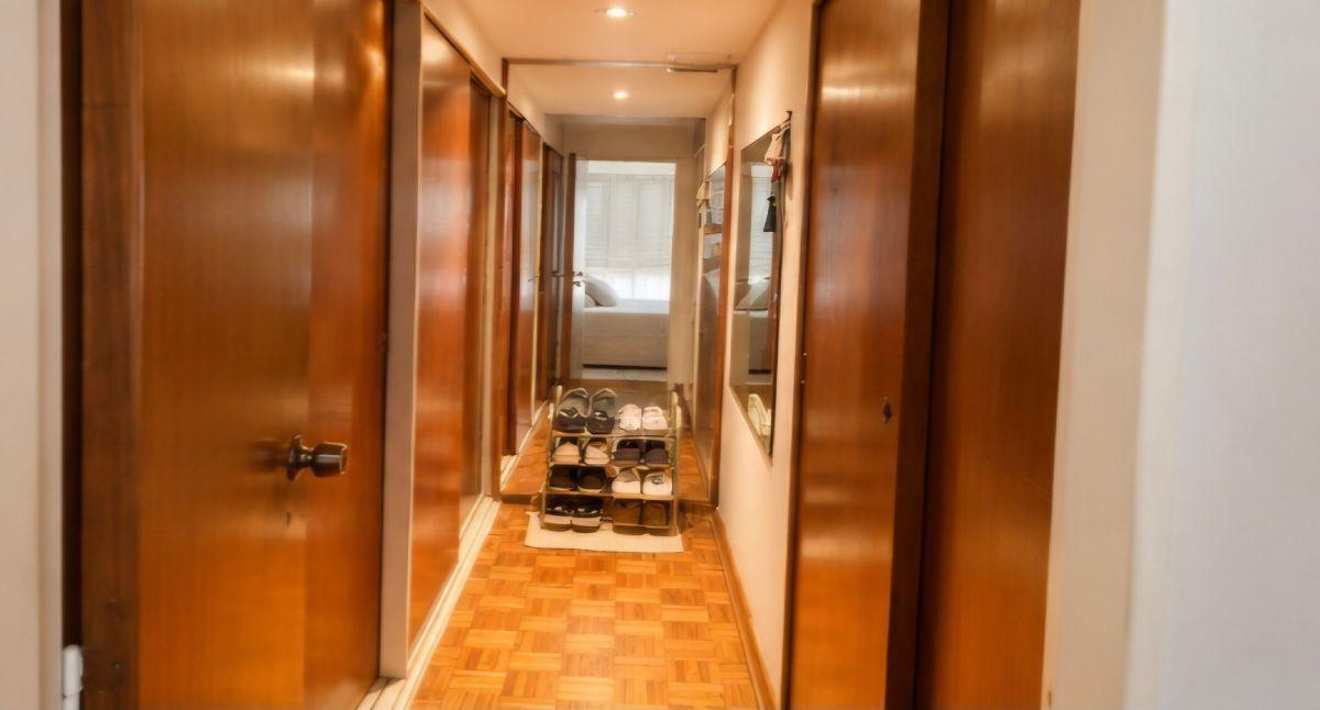 Foto de Excepcional departamento de 4 amb. Con dependencia, con detalles de, imagen 5