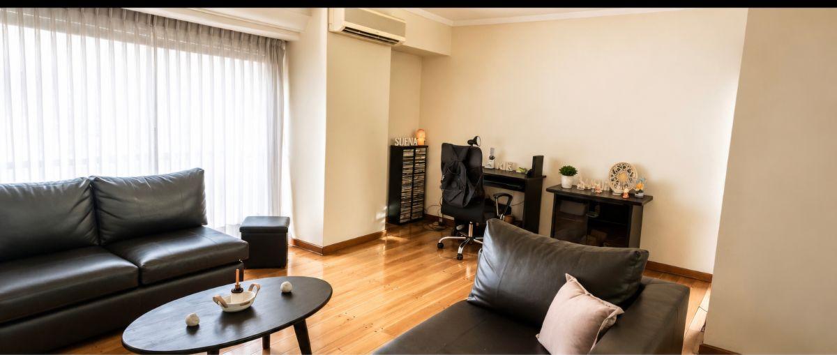Foto de Excepcional departamento de 4 amb. Con dependencia, con detalles de, imagen 2
