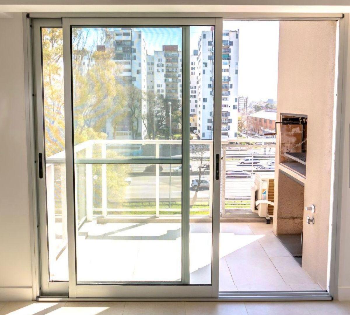 Foto de Excepcional departamento en Devoto de 2amb al frente con balcon, imagen 4