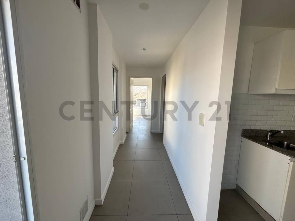 Foto de ALQUILER 2 AMBIENTES CON BALCON CORRIDO SUPER LUMINOSO – VILLA URQUIZA, imagen 4