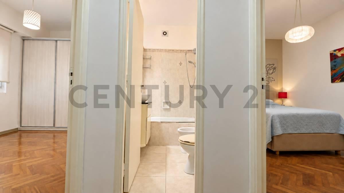 Foto de VENTA HERMOSO DEPARTAMENTO 3 AMBIENTES CABALLITO - TERCER PISO CON, imagen 1