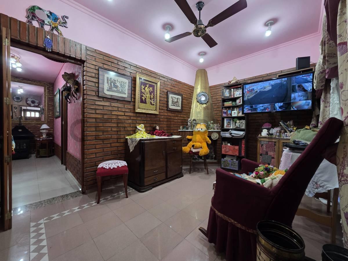 Foto de Venta de gran ph con garage en Villa Maipú. Se evalúan departamentos en, imagen 2