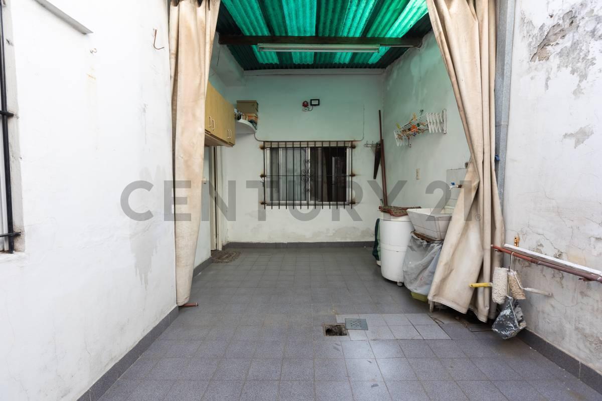 Foto de PH 3 AMBIENTES TIPO CASA CON PATIO Y TERRAZA PROPIA – VILLA BALLESTER, imagen 5