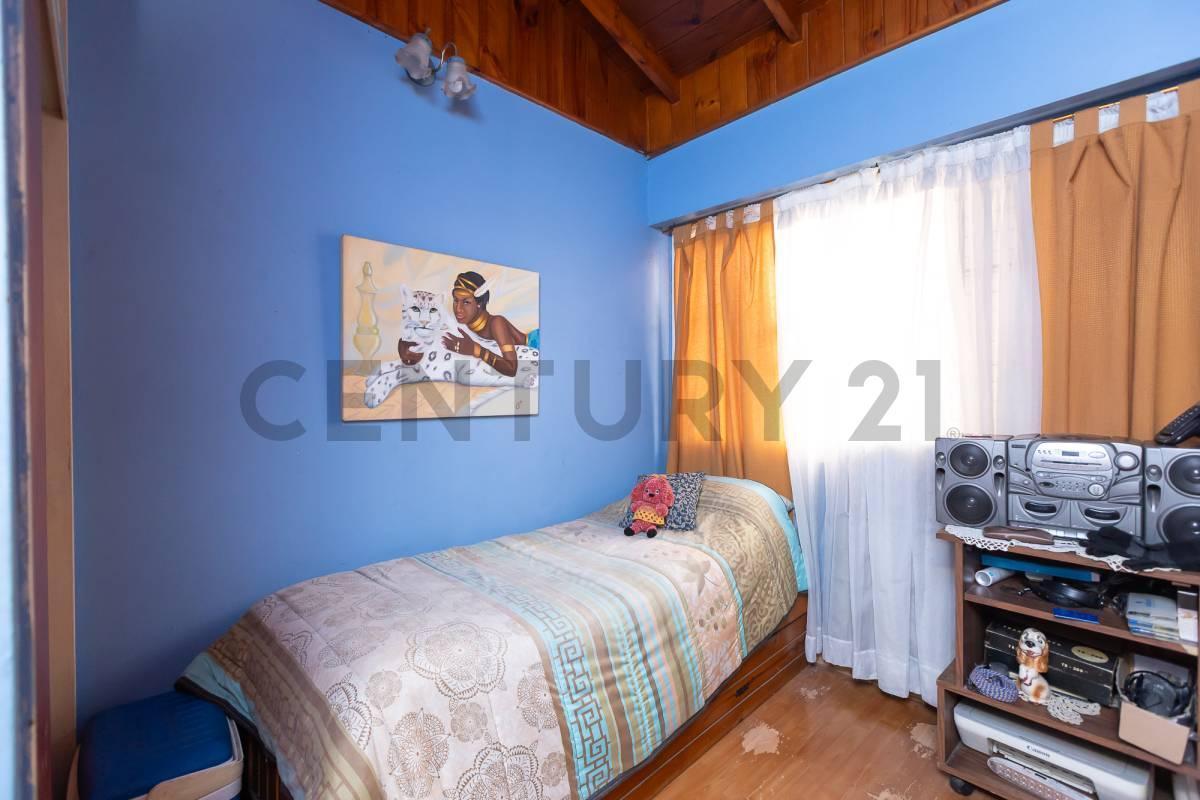 Foto de PH 4 AMBIENTES AL FONDO CON PARQUE, PILETA Y PARRILLA. Apto crédito, imagen 3