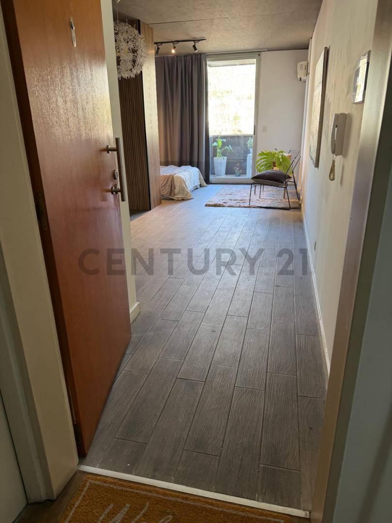 Foto de VENTA MONOAMBIENTE CON BALCÓN | APTO CRÉDITO Y PROFESIONAL | ACEPTA, imagen 4