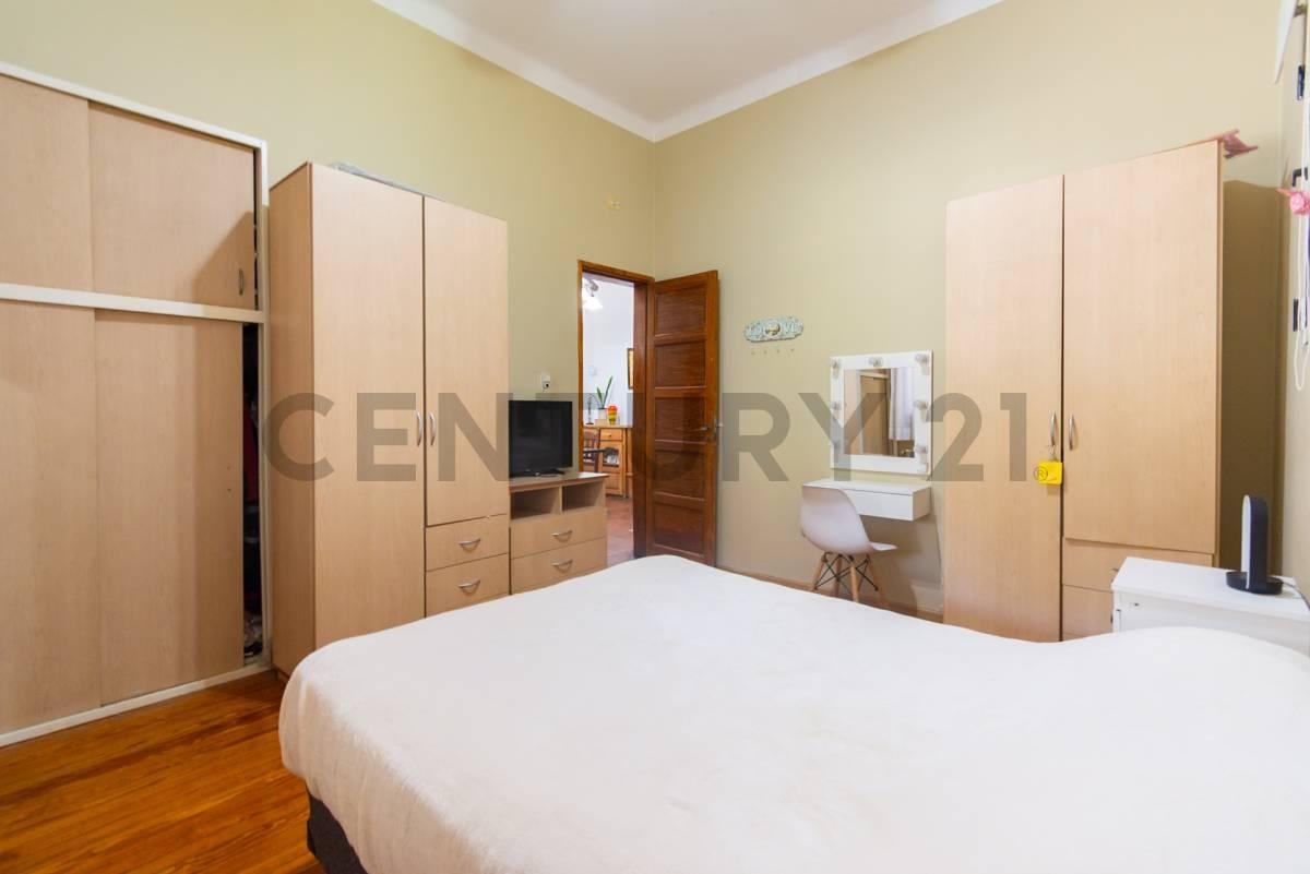 Foto de Casa 5 amb jardin y quincho PERMUTA APTO CREDITO, imagen 3