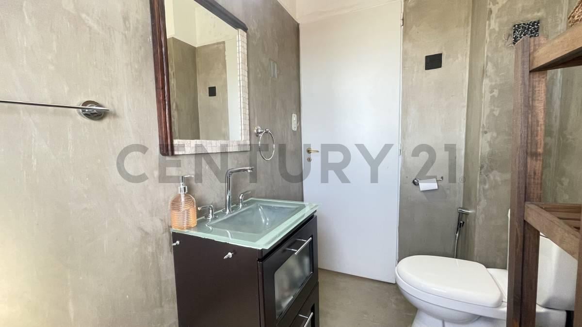 Foto de Departamento 4 ambientes con cochera – 3 dormitorios – Balcón con vista, imagen 4