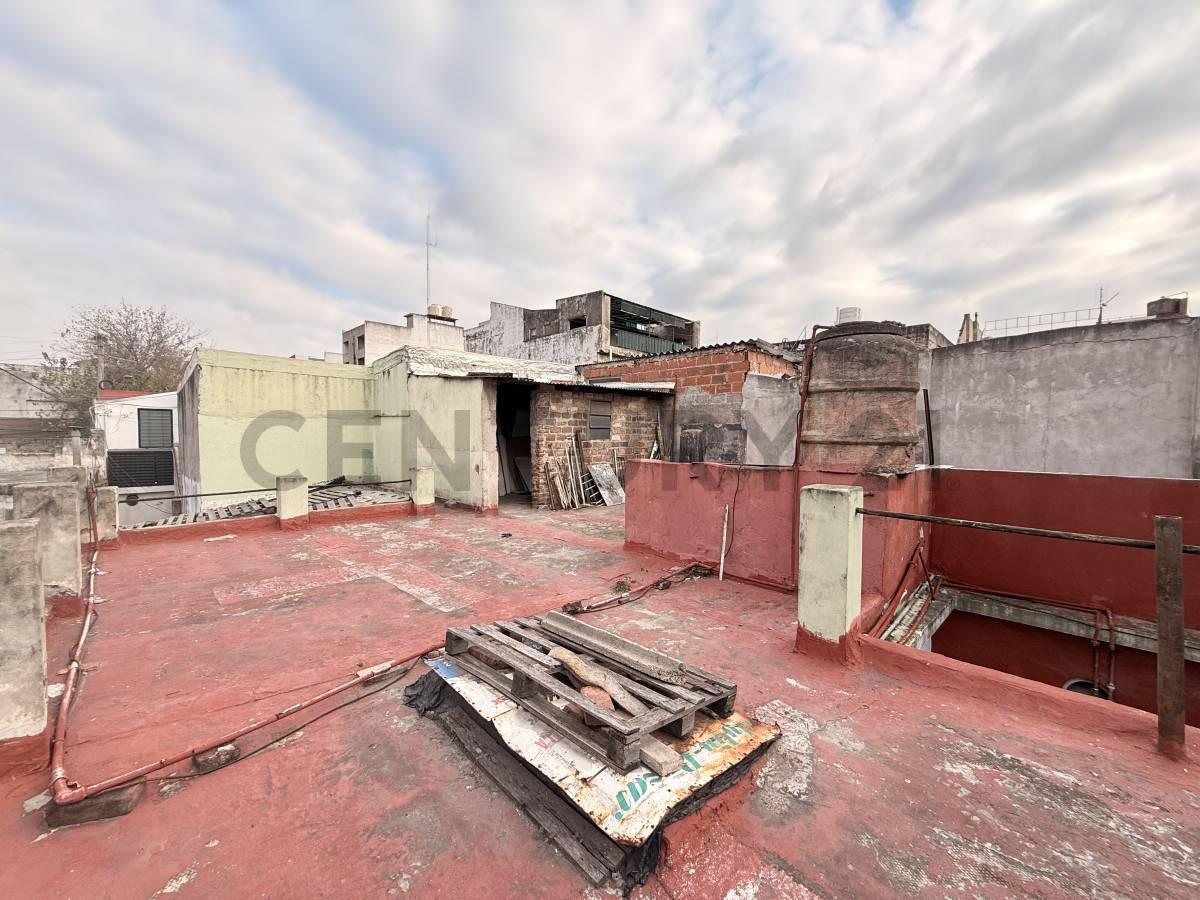 Foto de PH 3 Ambientes a Refaccionar en Ciudadela Gran Patio y Terraza Propia, imagen 1