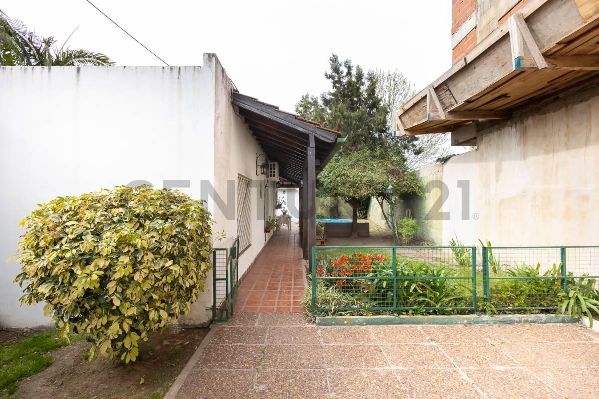 Foto de VENTA LOTE PARA DESARROLLO EN VILLA BOSCH - ACEPTA METROS, imagen 4