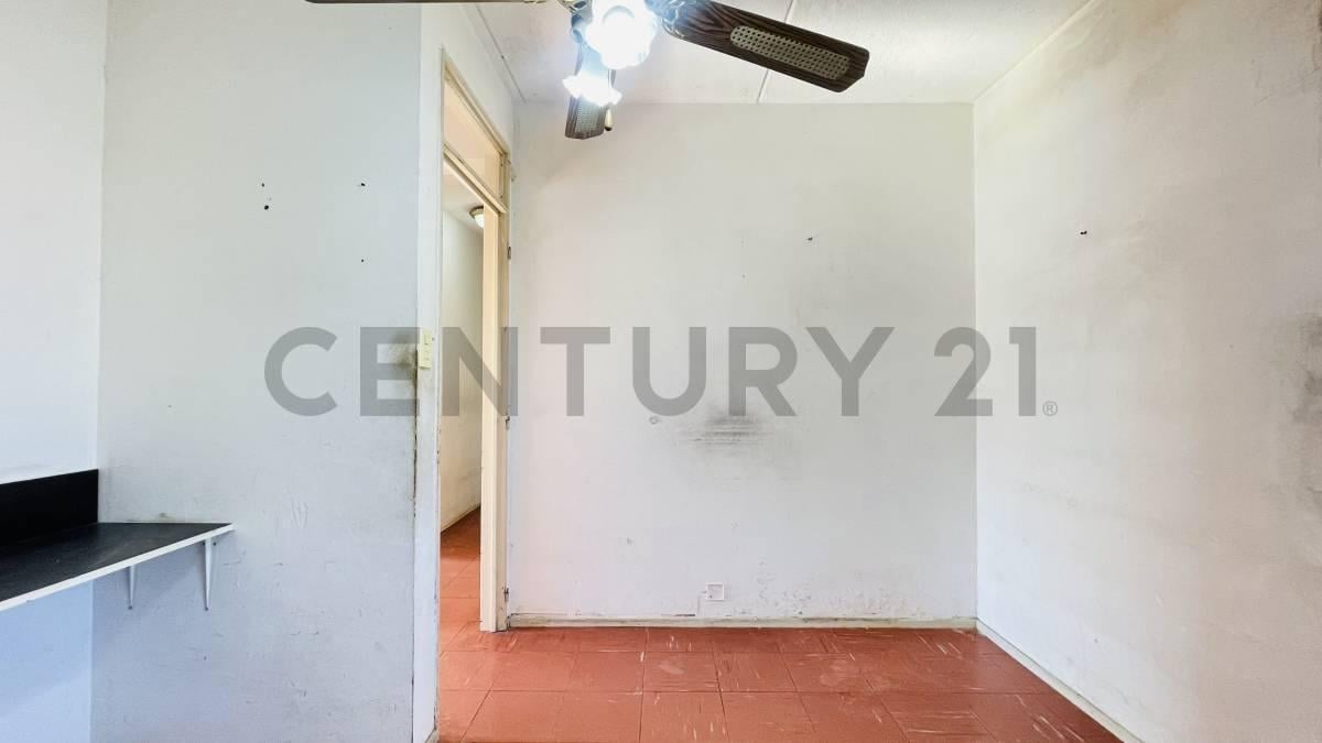 Foto de Departamento de 4 Ambientes en Venta en Nueva Pompeya con Balcón, imagen 5