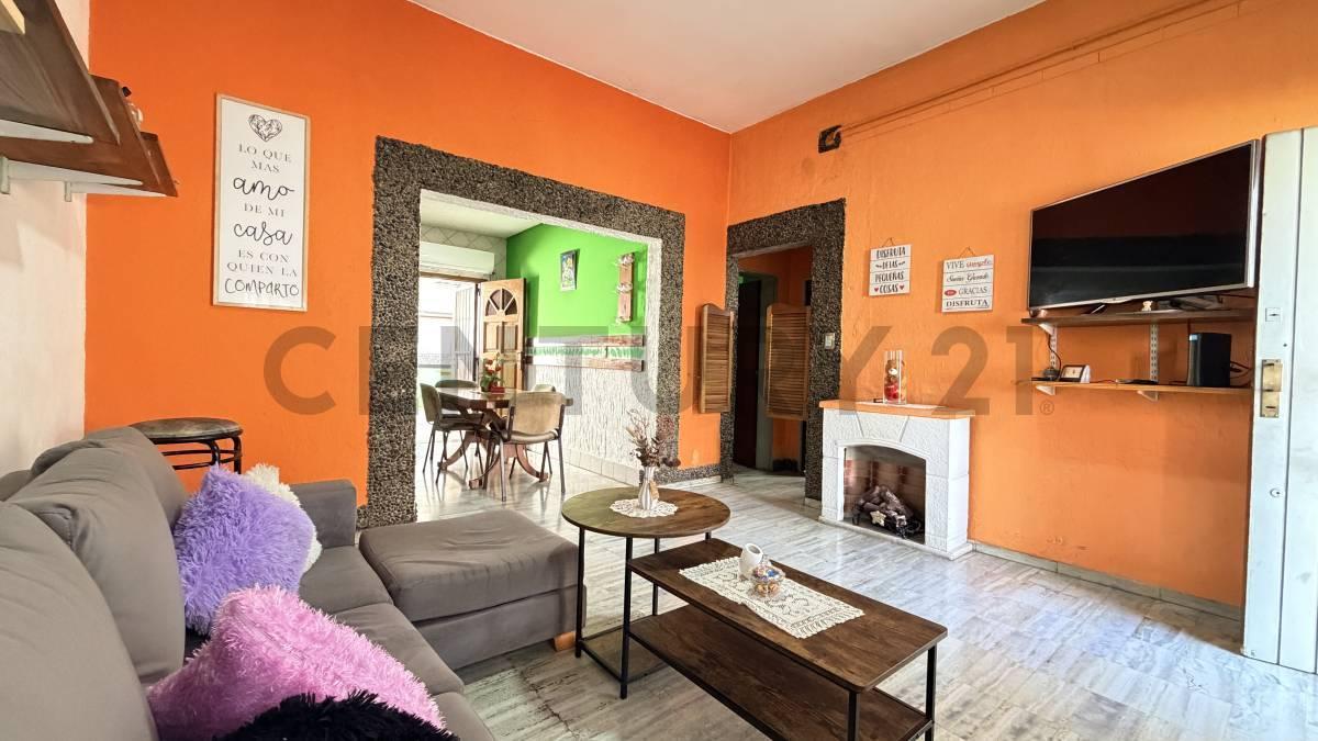 Foto de Venta Casa 3 ambientes con garage, jardín, patio y quincho – Sarandí, imagen 3