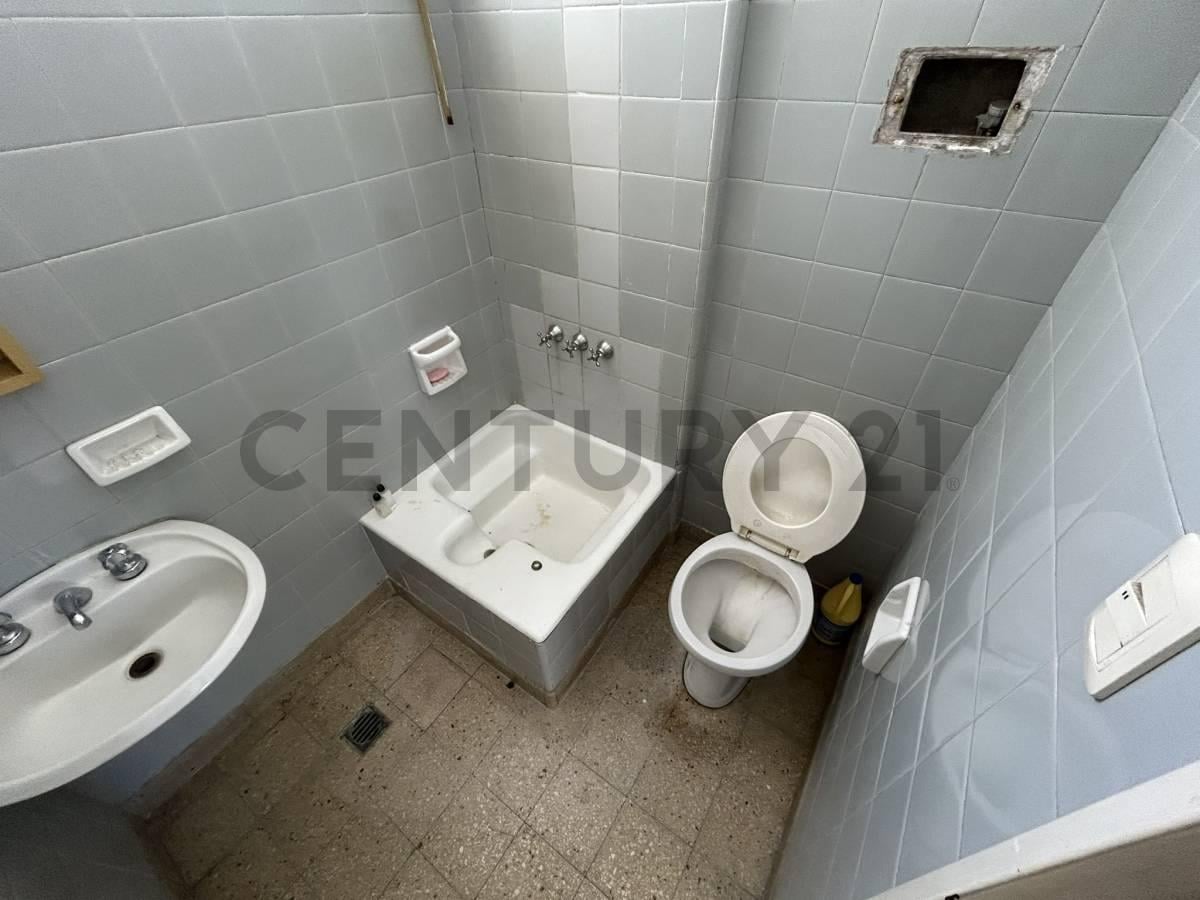 Foto de Venta Monoambiente - Villa del Parque, imagen 2