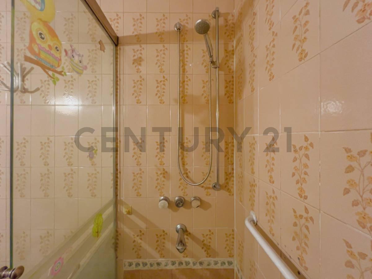 Foto de Venta depto 3 ambientes c/dependencia piso alto, imagen 4