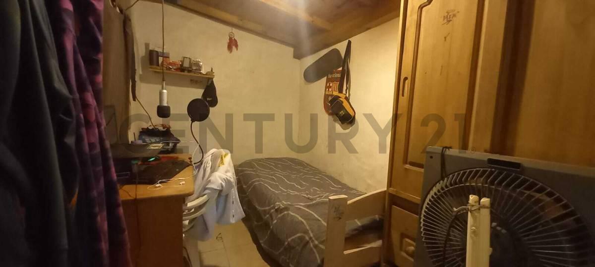 Foto de VENTA PH 5 AMBIENTES CON PATIO, CASEROS - PERMUTA, imagen 3