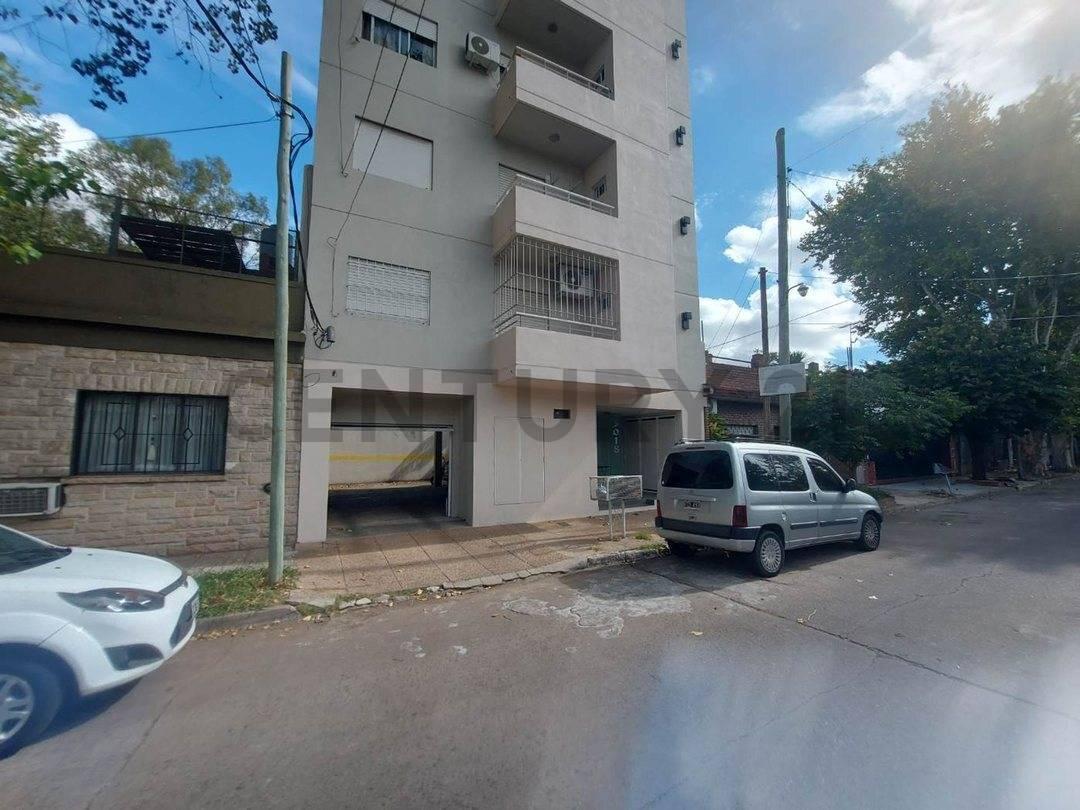 Foto de VENTA COCHERA EN EDIFICIO EN SANTOS LUGARES, imagen 4
