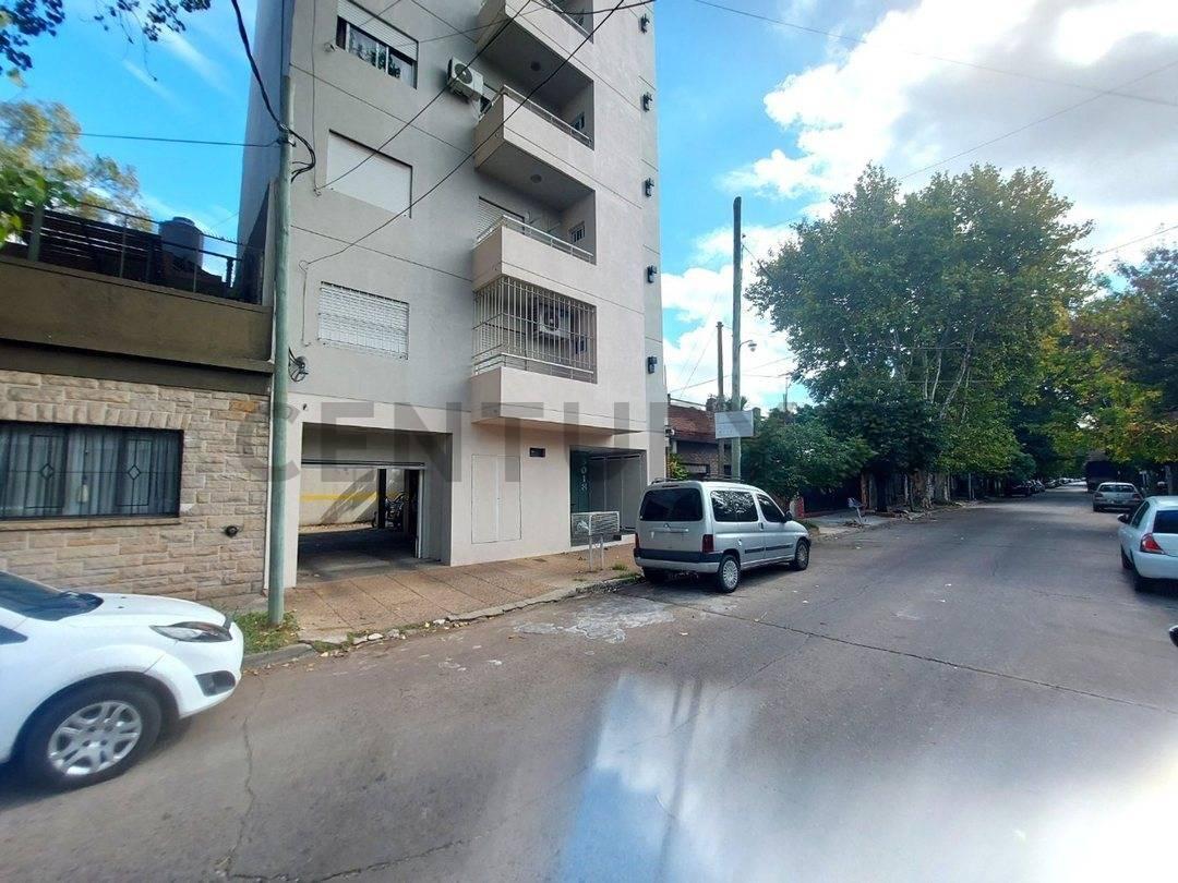 Foto de VENTA COCHERA EN EDIFICIO EN SANTOS LUGARES, imagen 2