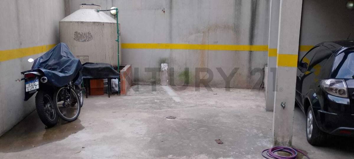 Foto de VENTA COCHERA EN EDIFICIO EN SANTOS LUGARES, imagen 1