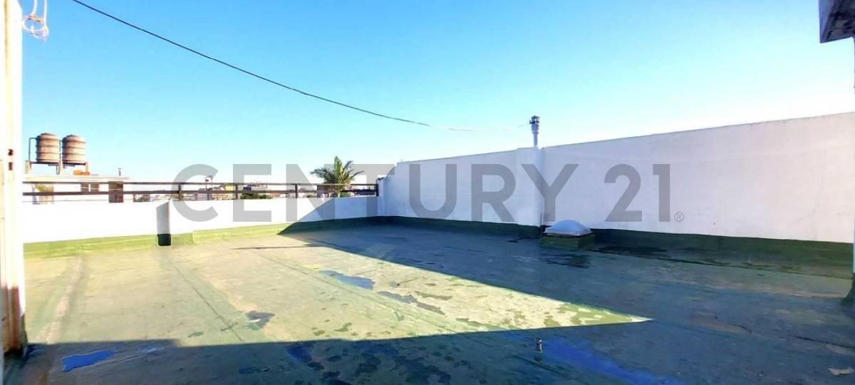 Foto de VENTA DE PH 4 AMBIENTES GRAN TERRAZA EN CASEROS, imagen 4