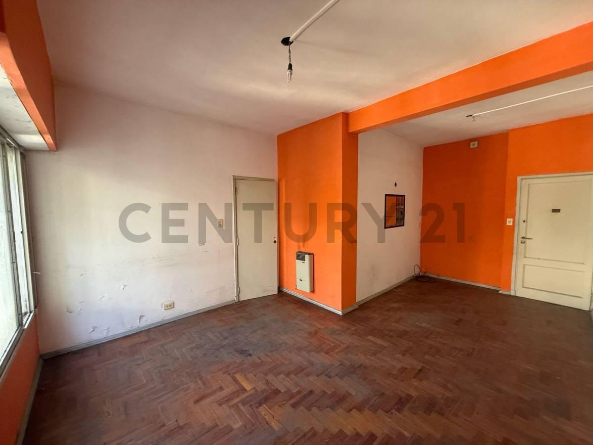 Foto de Venta depto tipo PH 3 amb Morón, imagen 3