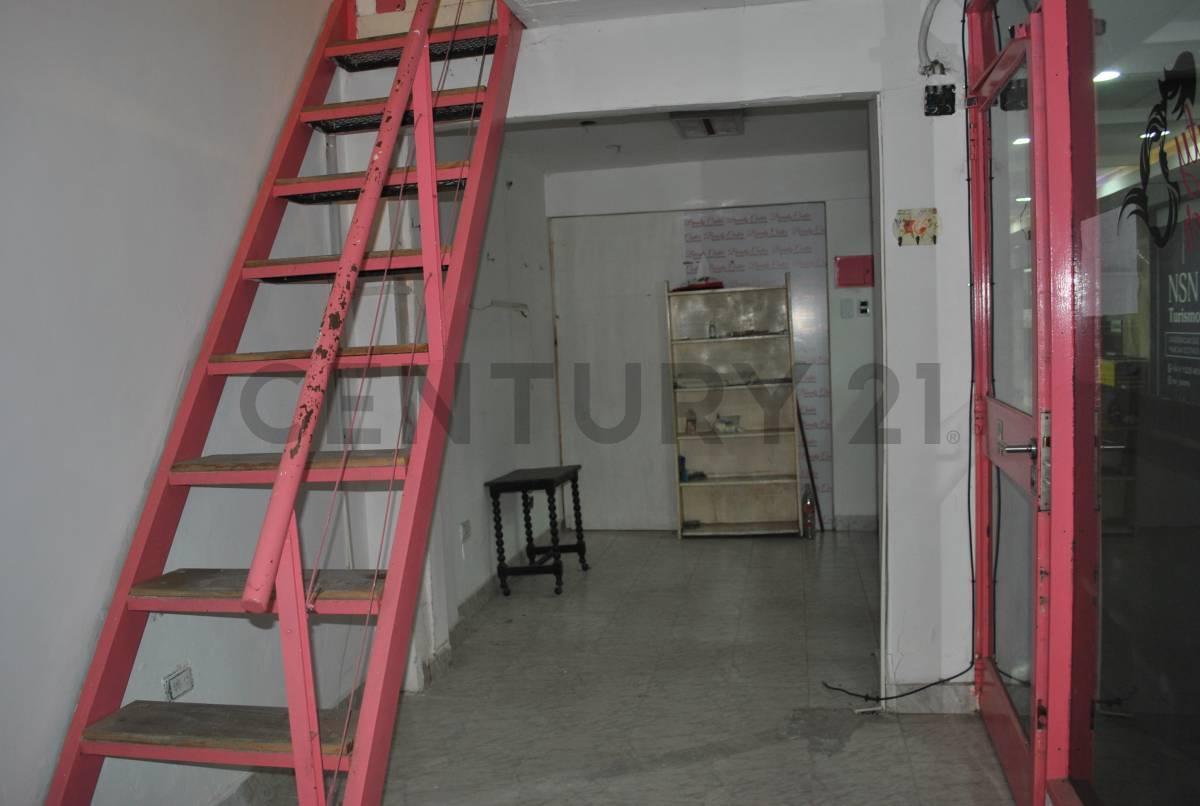 Foto de VENTA LOCAL EN GALERIA ACEPTA PERMUTA, imagen 5